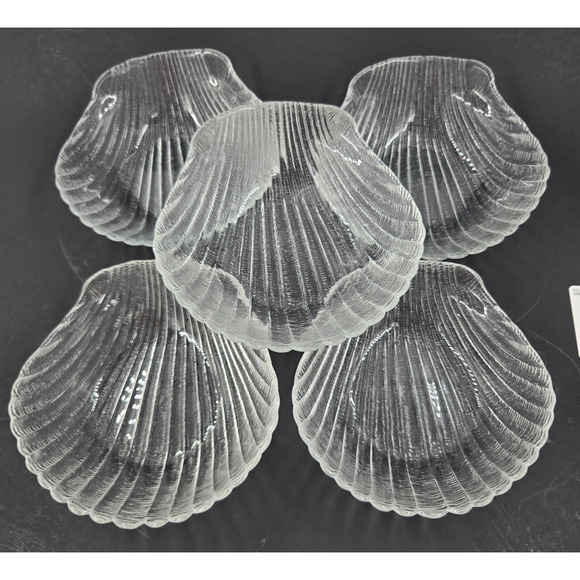 Vintage Set of 5 Arcoroc France Clear Ribbed Glass Sea Shell Bowls Seafood etc - Picture 1 of 4